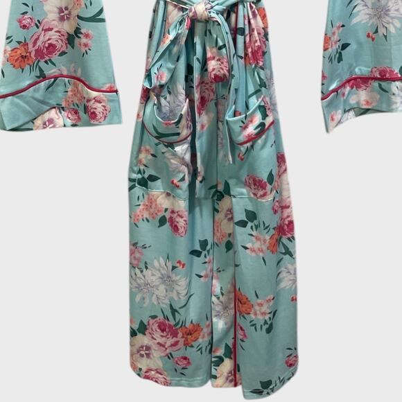 Maternity Floral Robe with Pockets Size Large - Picture 5 of 11